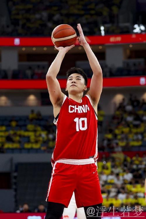 王俊杰16分闪耀全场 中国男篮热身赛再取胜 王俊杰16分闪耀全场 中国男篮热身赛再取胜